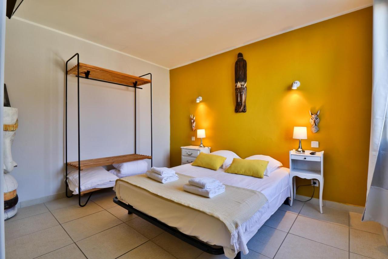 Hotel La Bastide Hyeres Exterior photo