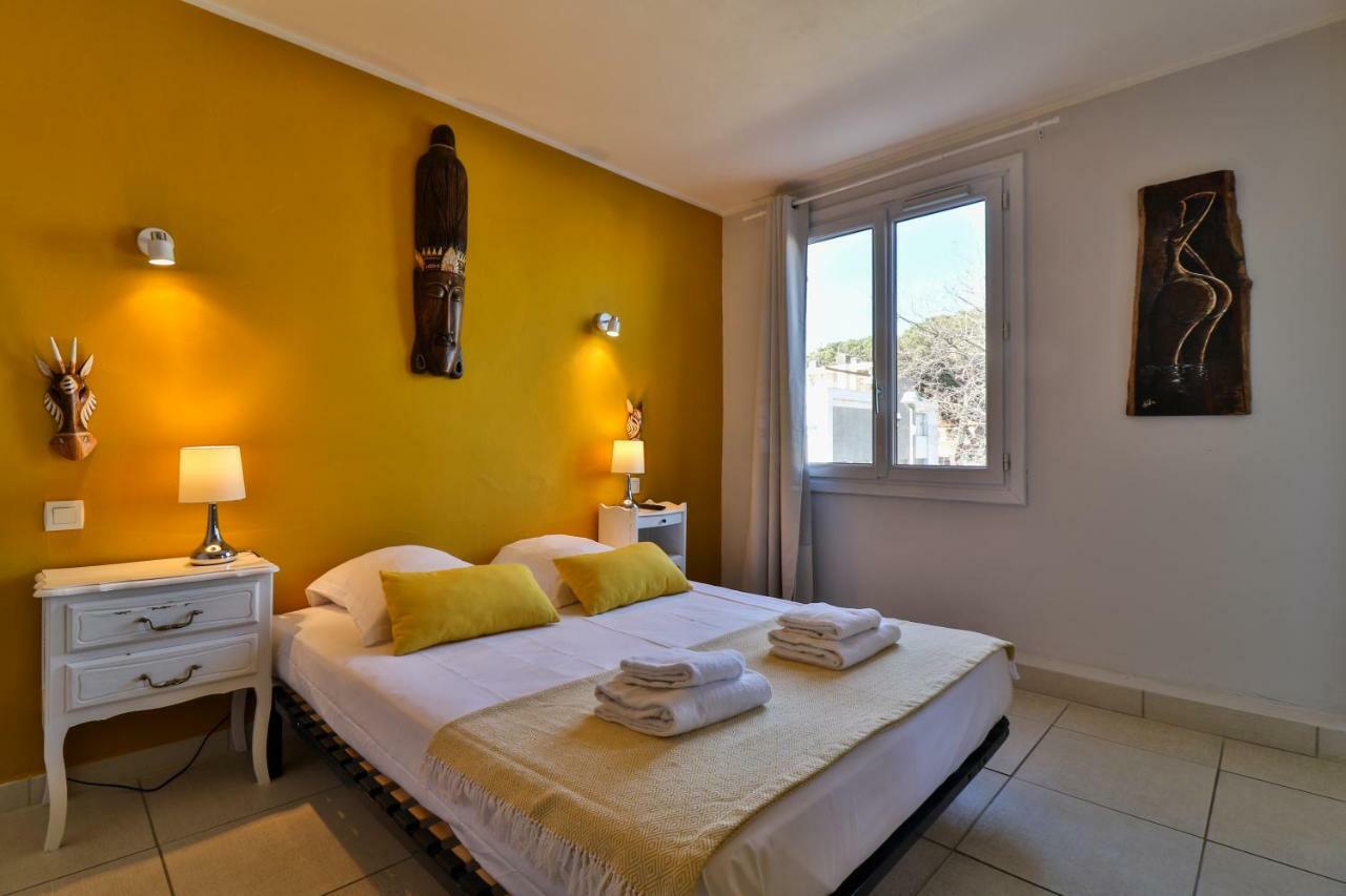 Hotel La Bastide Hyeres Exterior photo